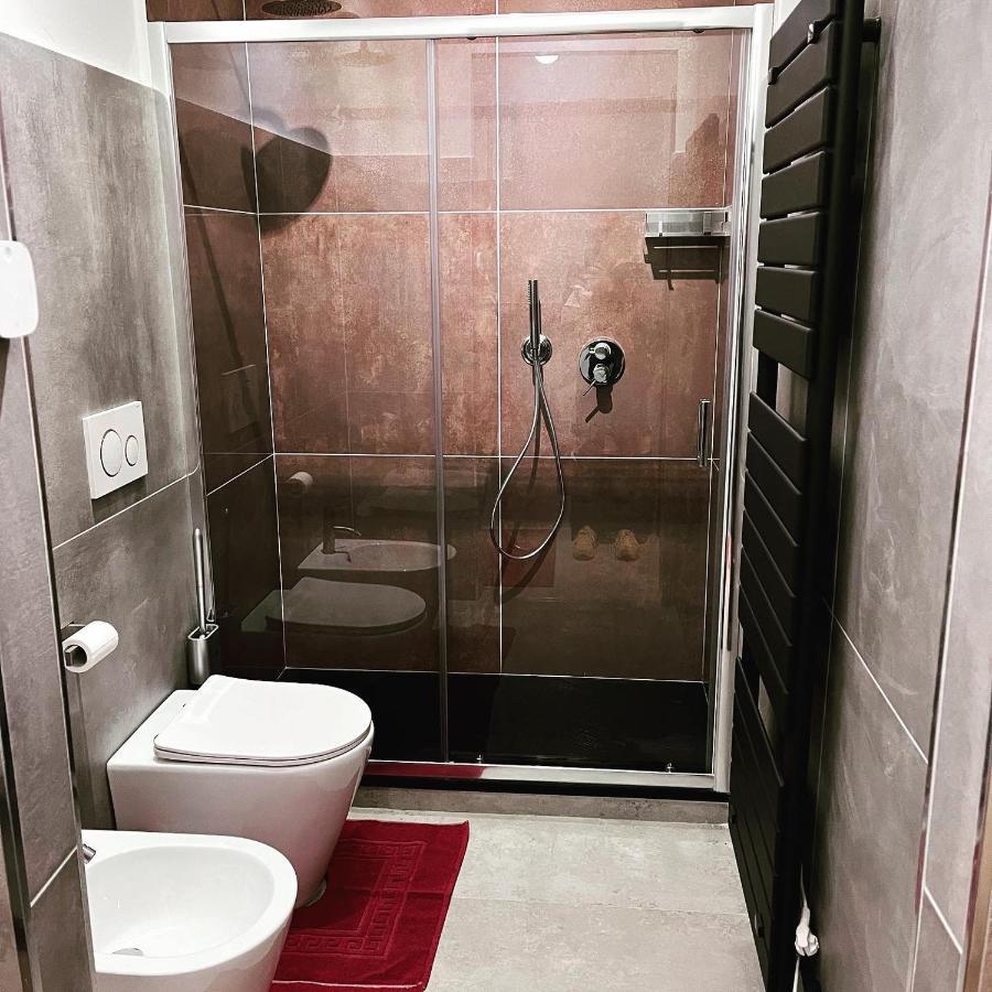 Minardi Apartments Верчеллі Екстер'єр фото