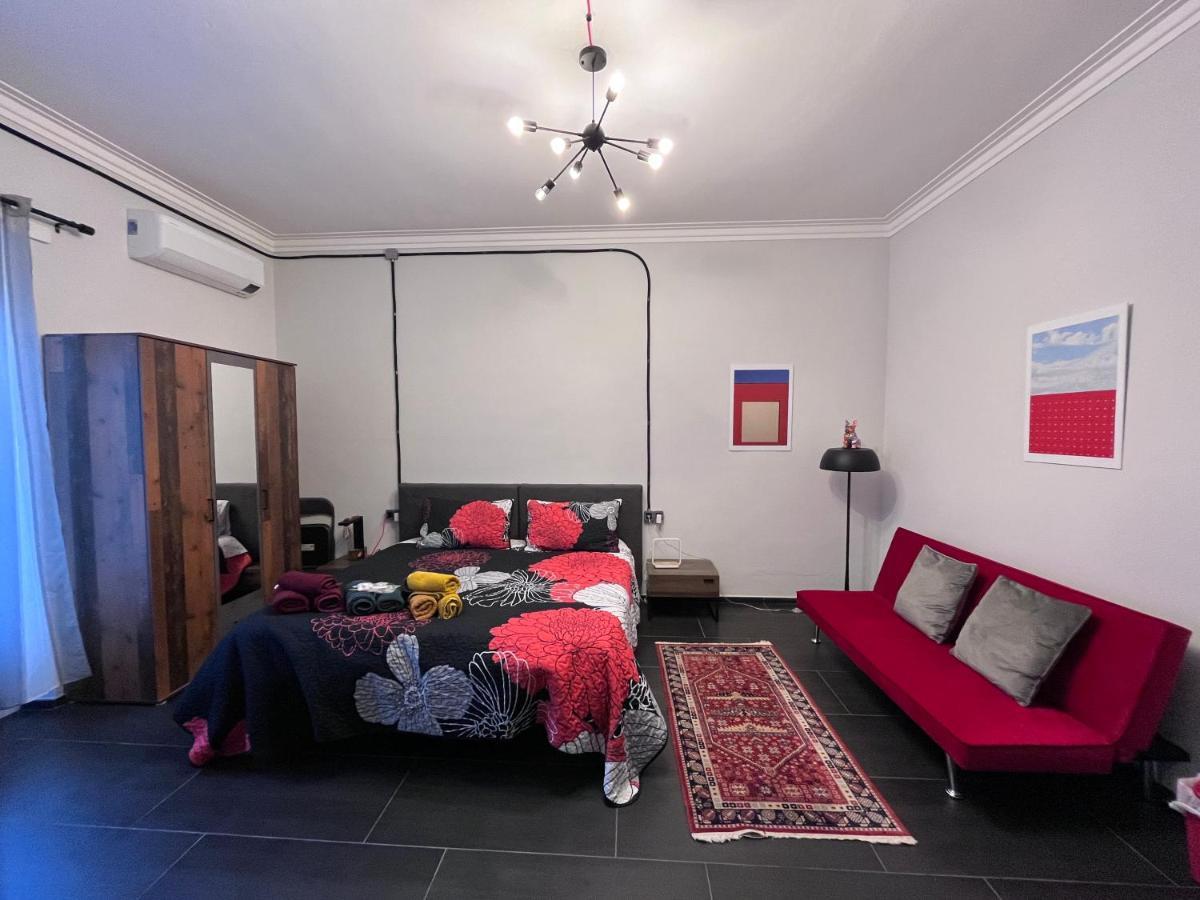 Minardi Apartments Верчеллі Екстер'єр фото